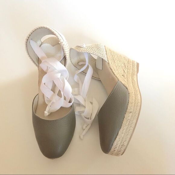 Pineapples and love wedge leather espadrilles. - Picture 7 of 7